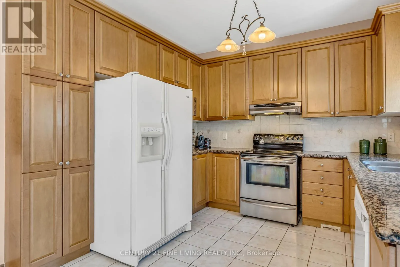 6 RENOIR DRIVE