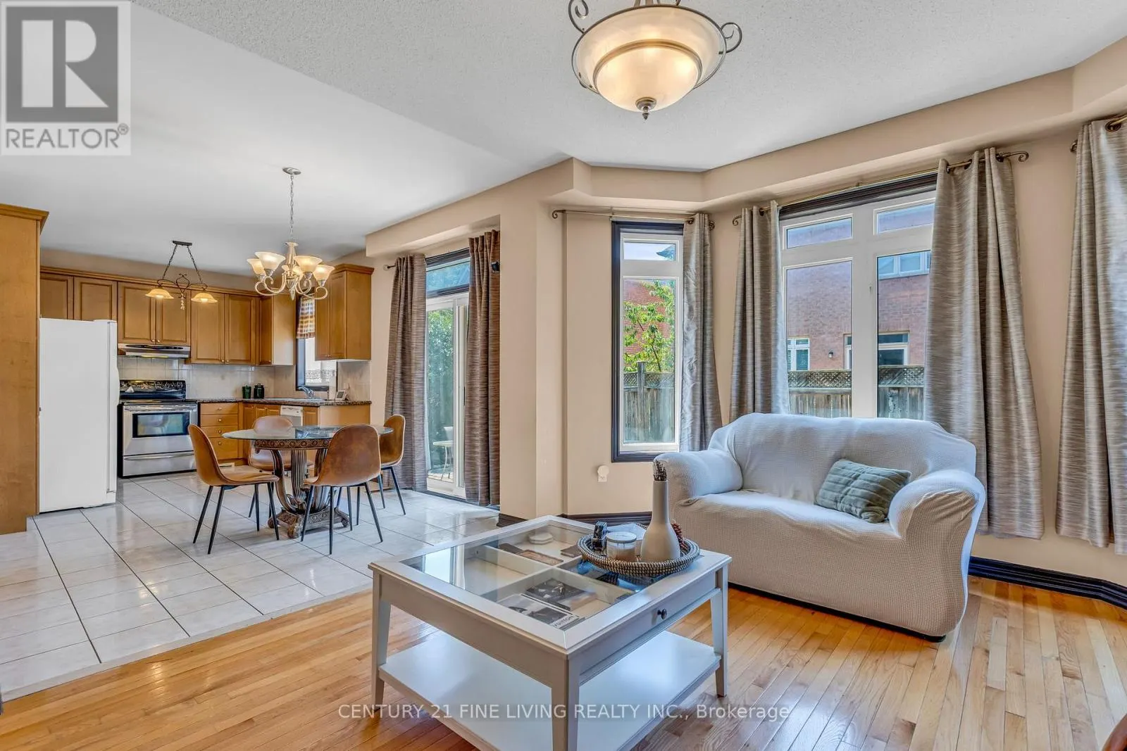 6 RENOIR DRIVE