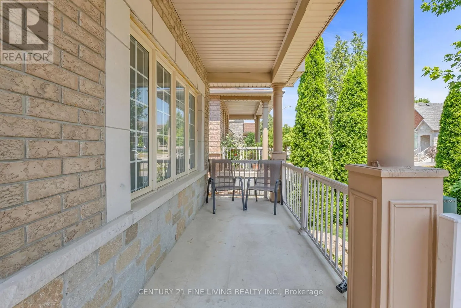 6 RENOIR DRIVE