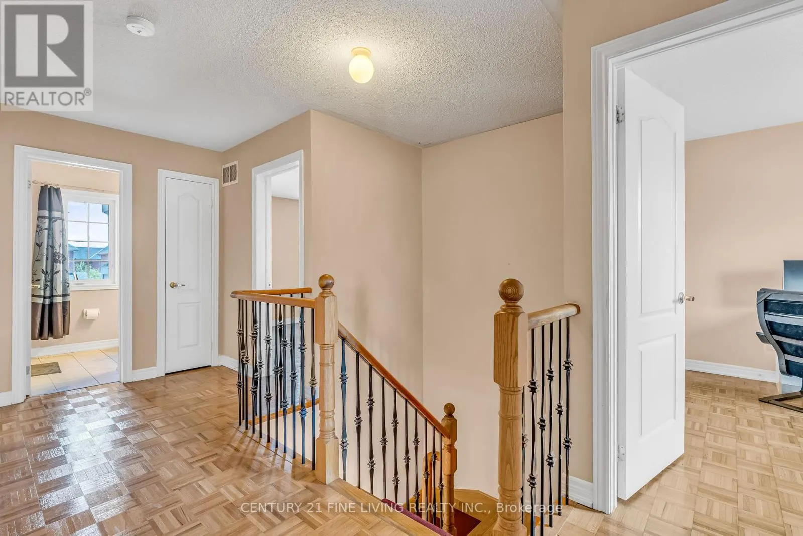 6 RENOIR DRIVE