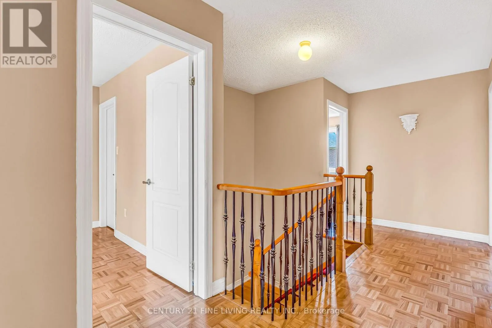 6 RENOIR DRIVE