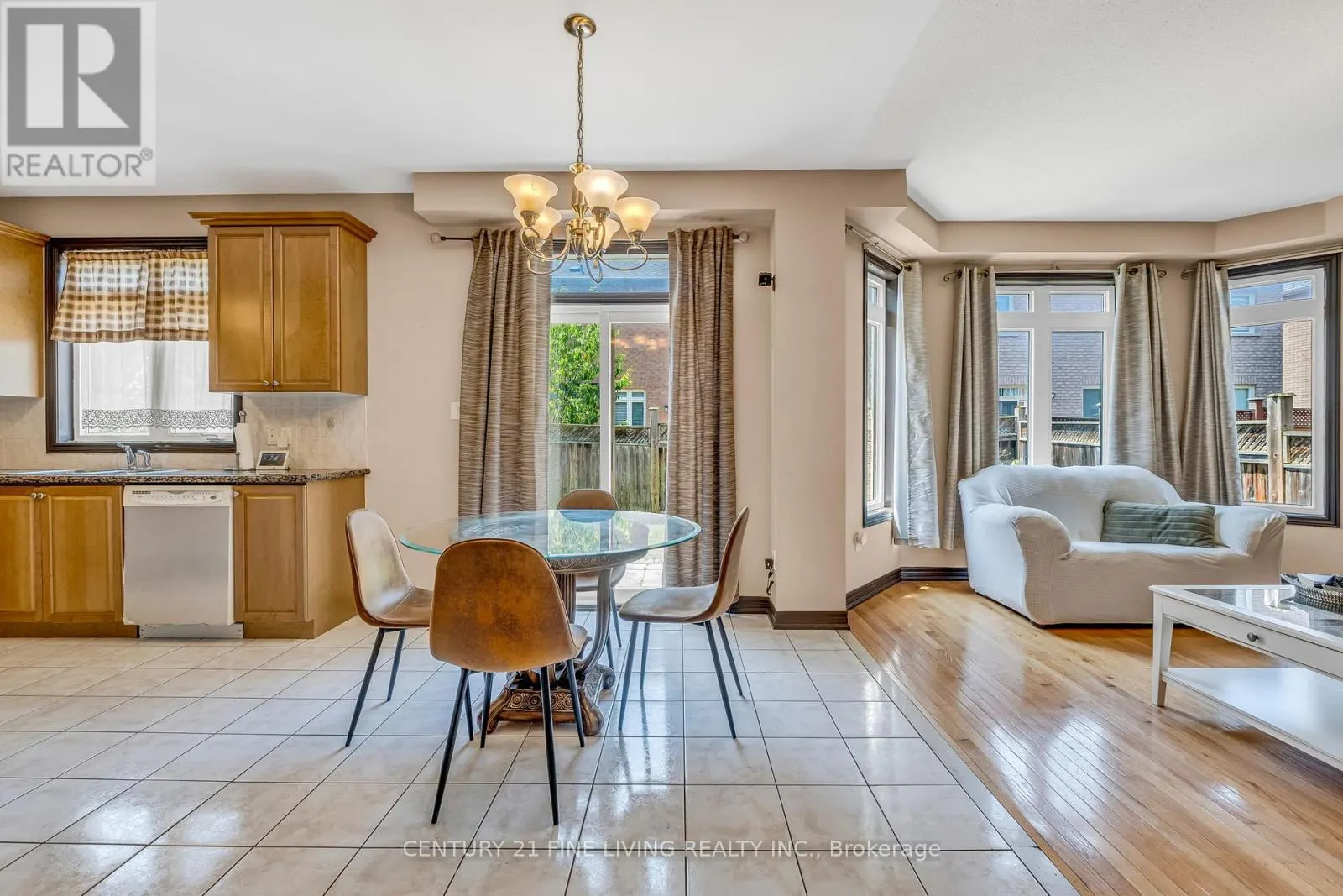 6 RENOIR DRIVE