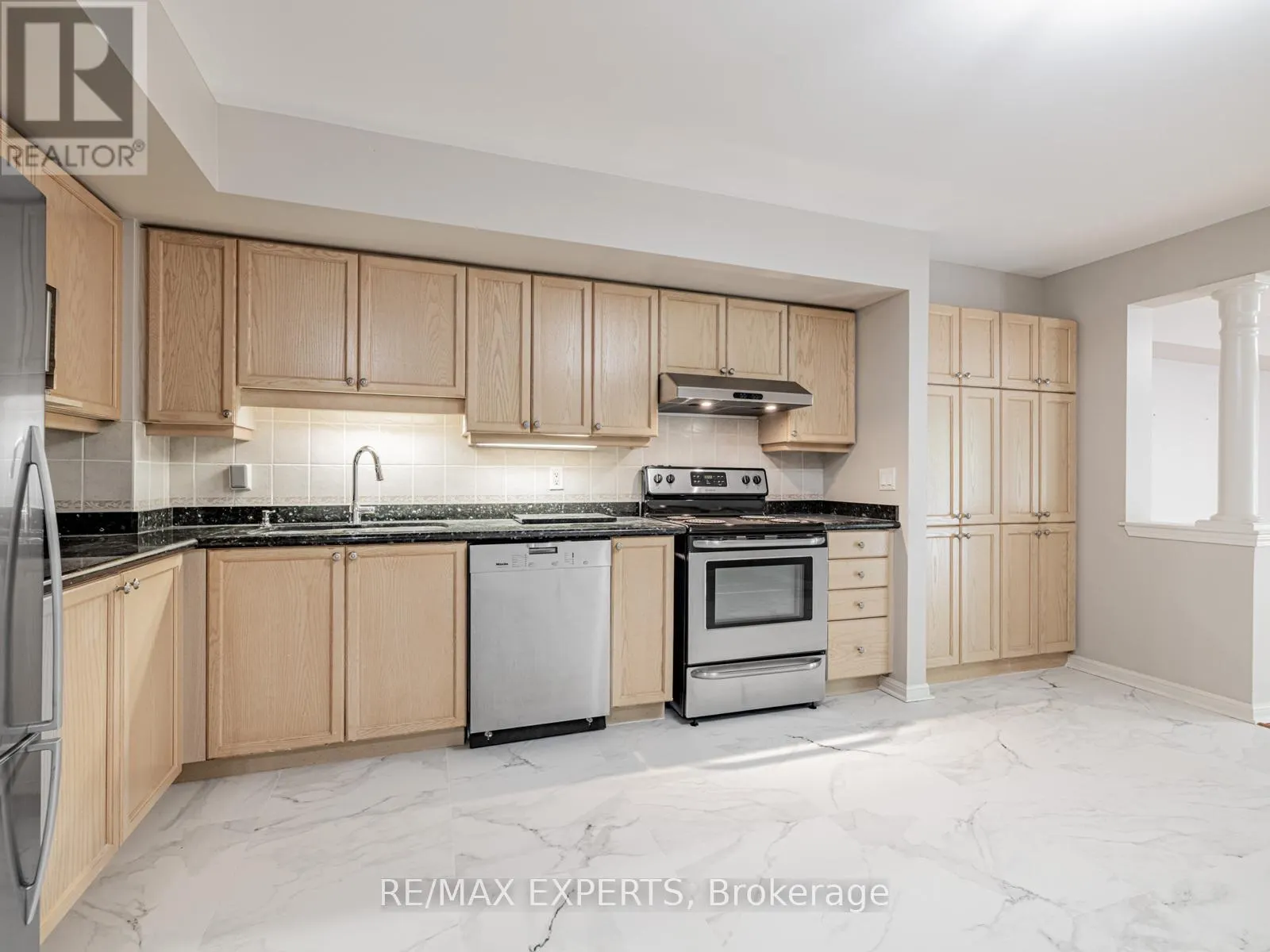 301 - 2500 RUTHERFORD ROAD