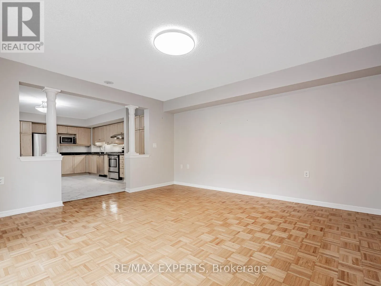 301 - 2500 RUTHERFORD ROAD