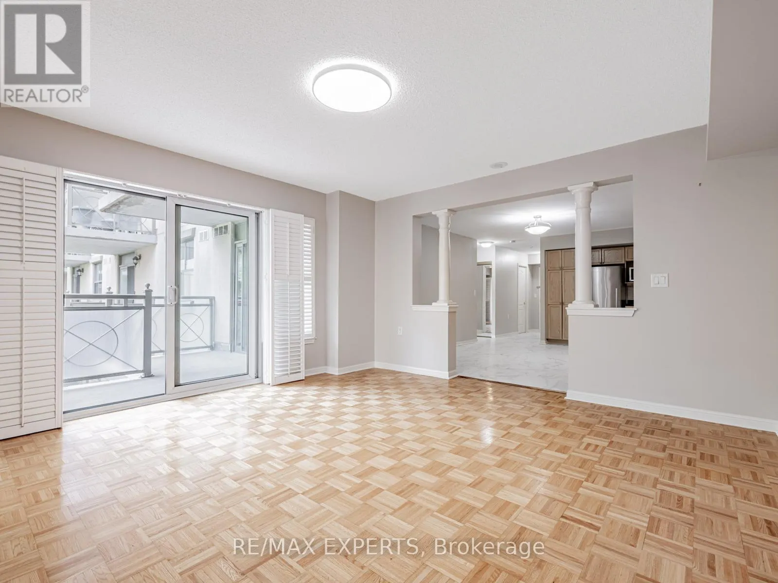 301 - 2500 RUTHERFORD ROAD