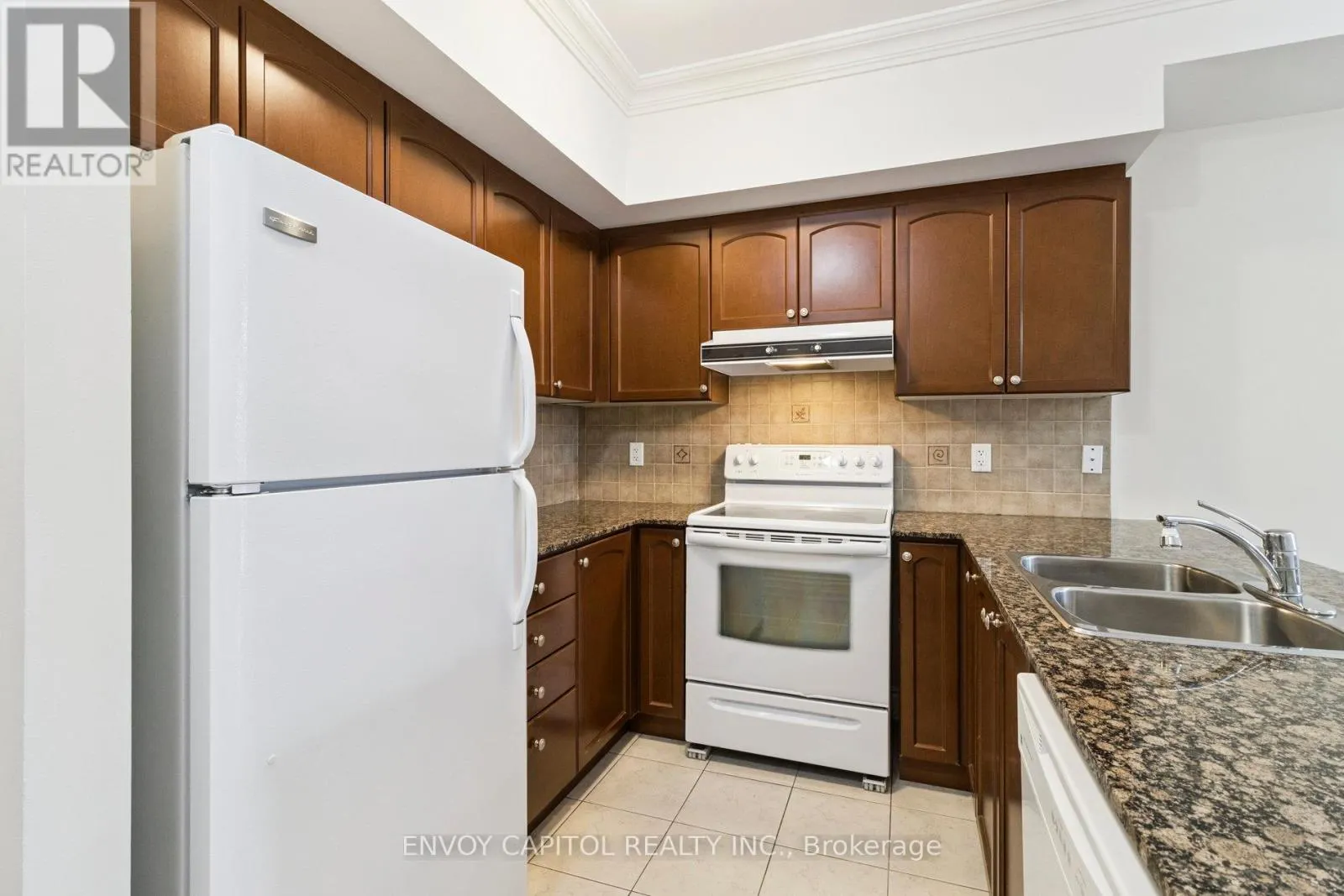 203 - 9901 KEELE STREET