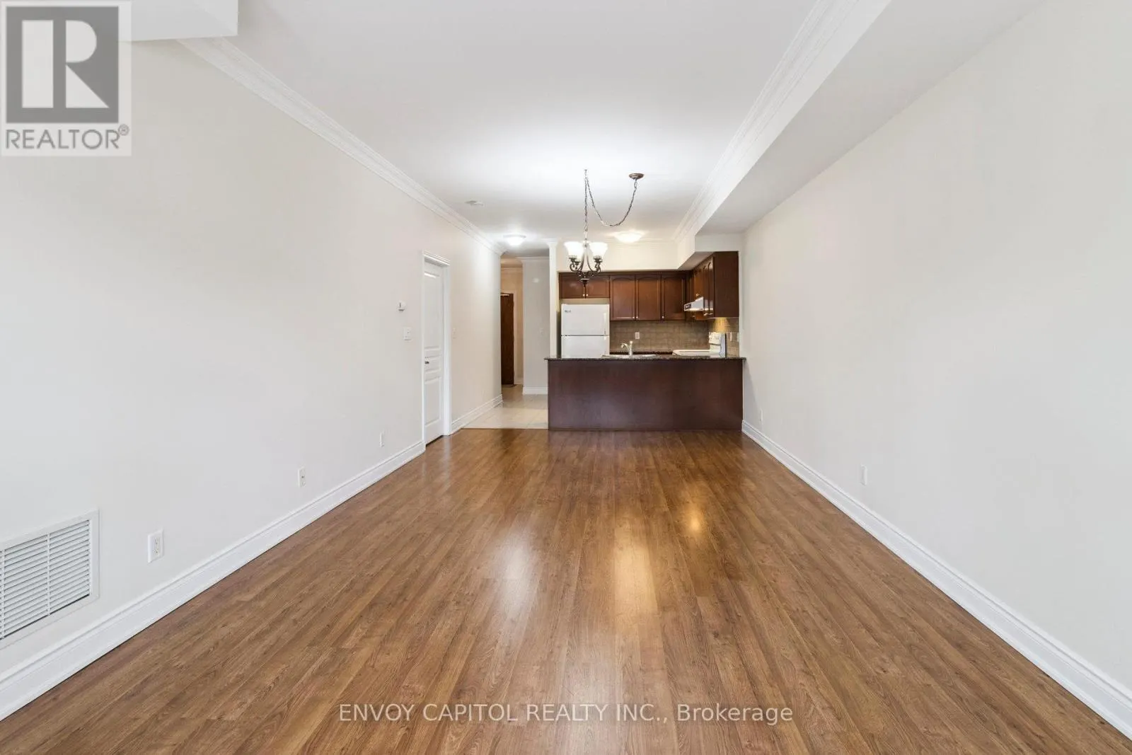 203 - 9901 KEELE STREET