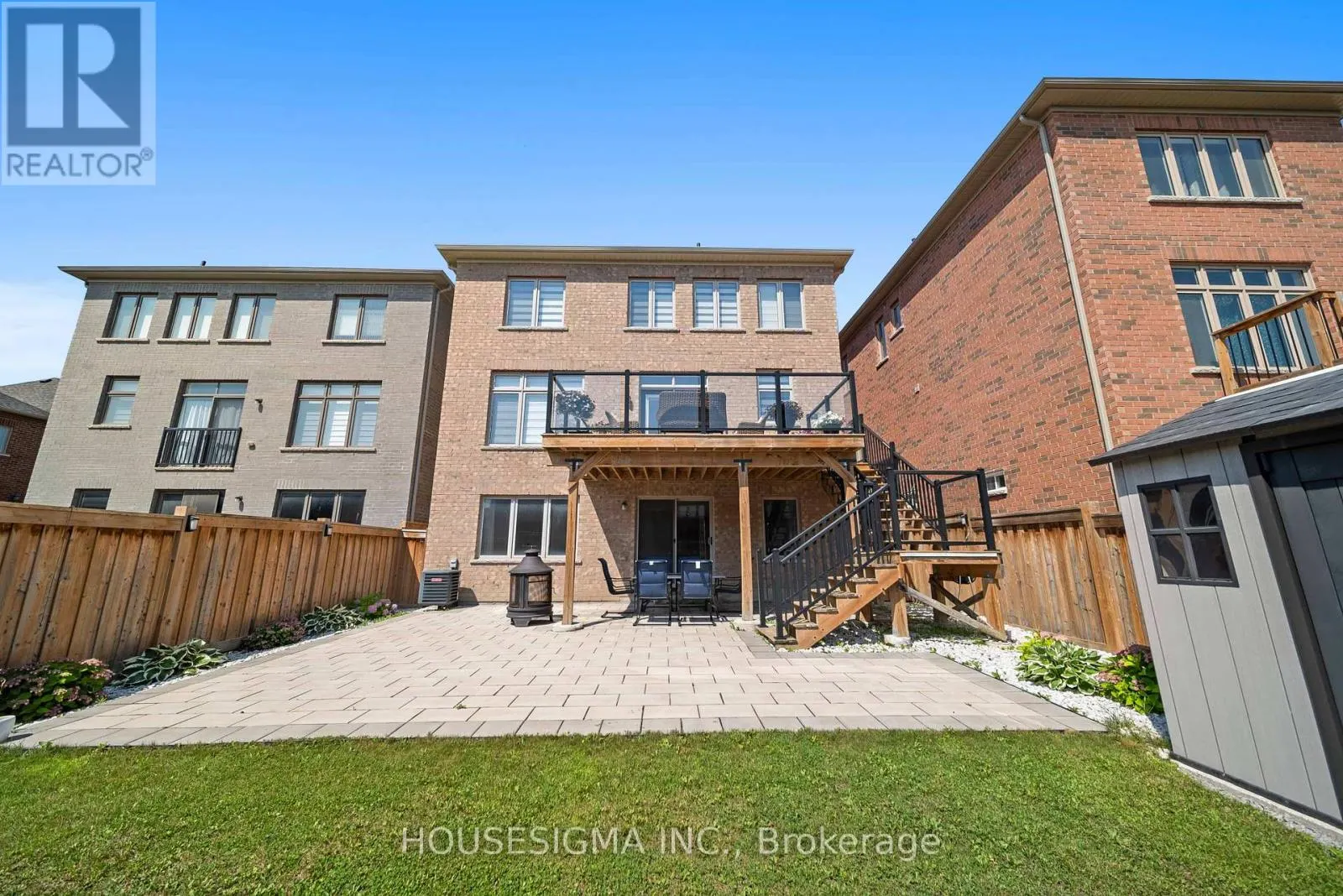 94 FOREST EDGE CRESCENT