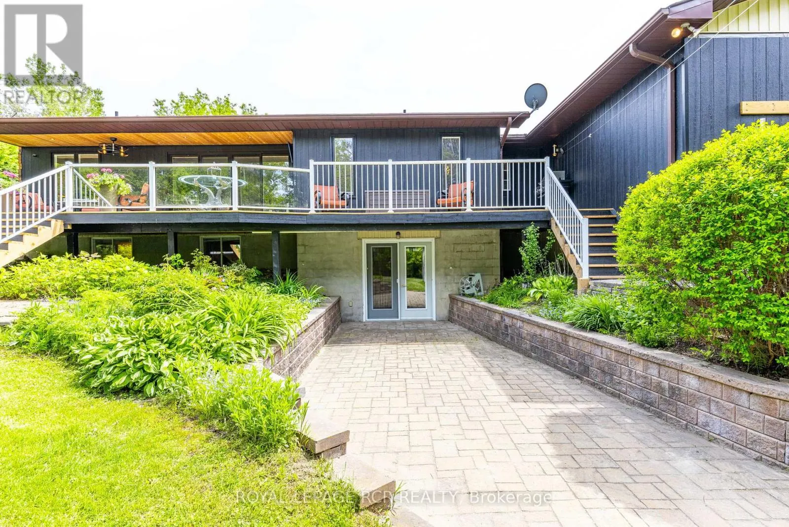 1 LORMIK DRIVE