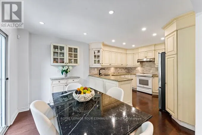 20 COPLAND TRAIL
