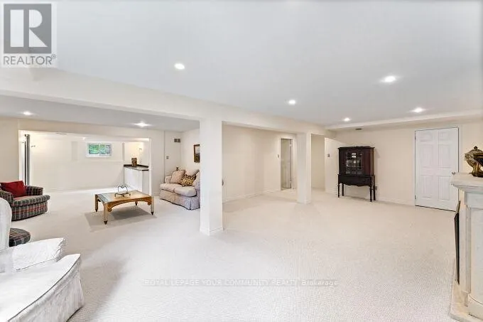 20 COPLAND TRAIL