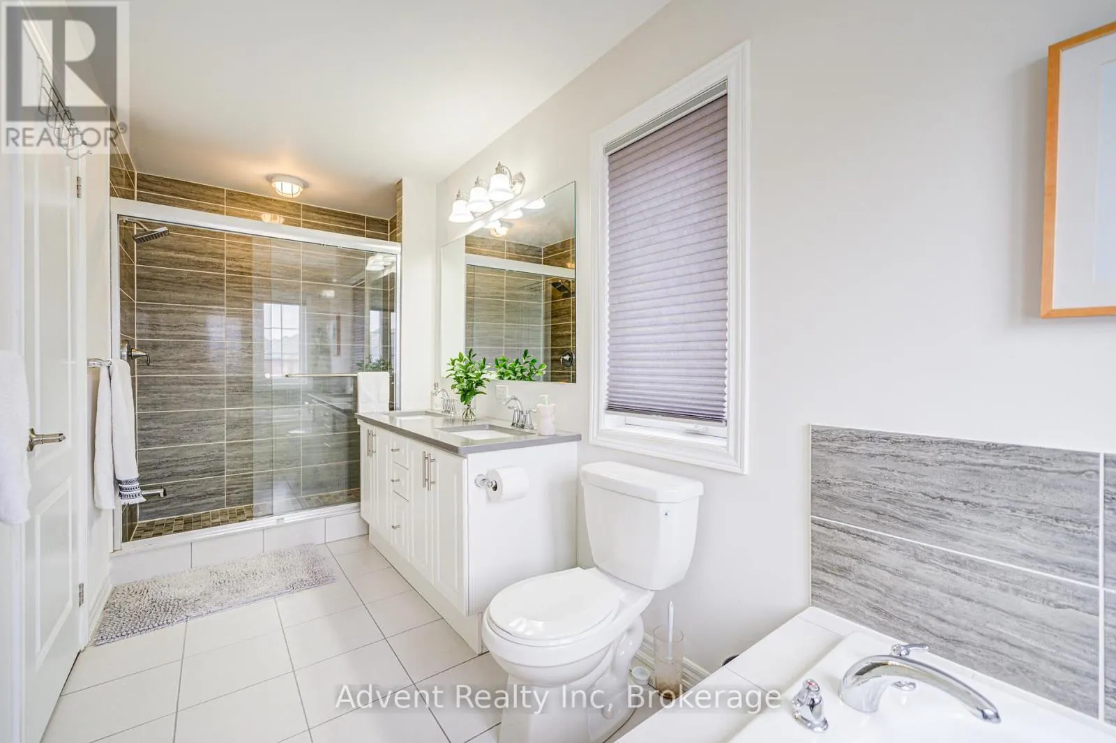 95 BEECHBOROUGH CRESCENT