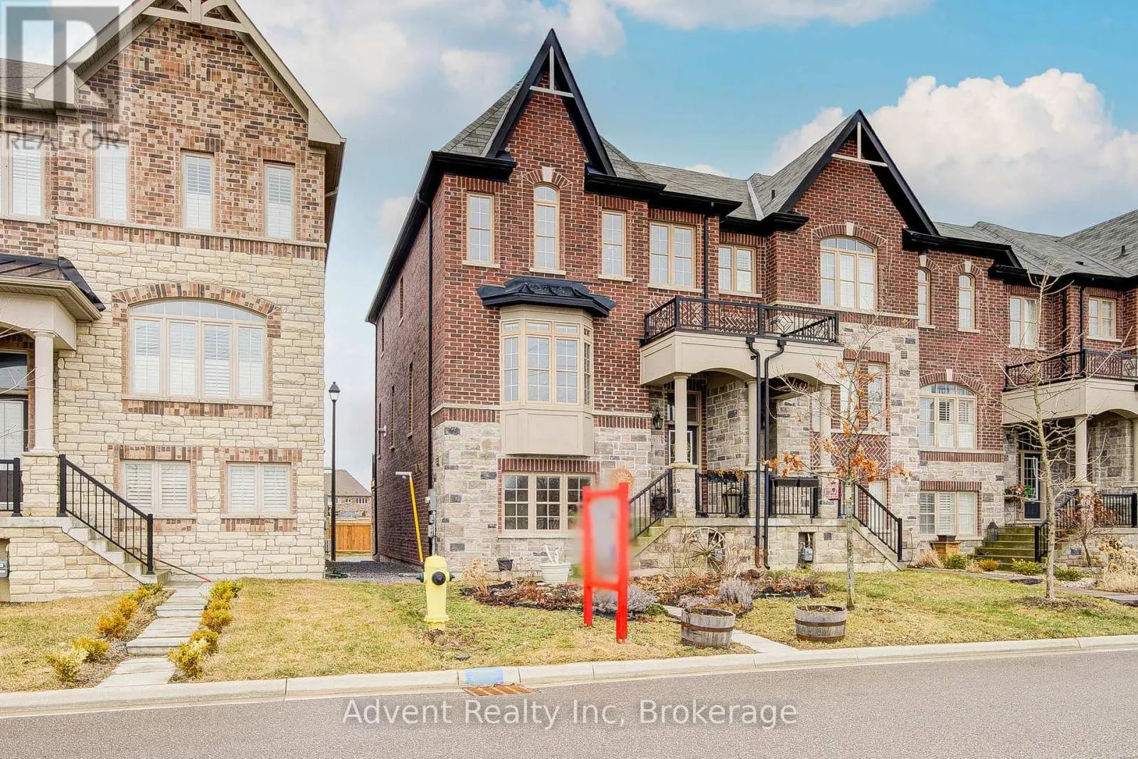 95 BEECHBOROUGH CRESCENT