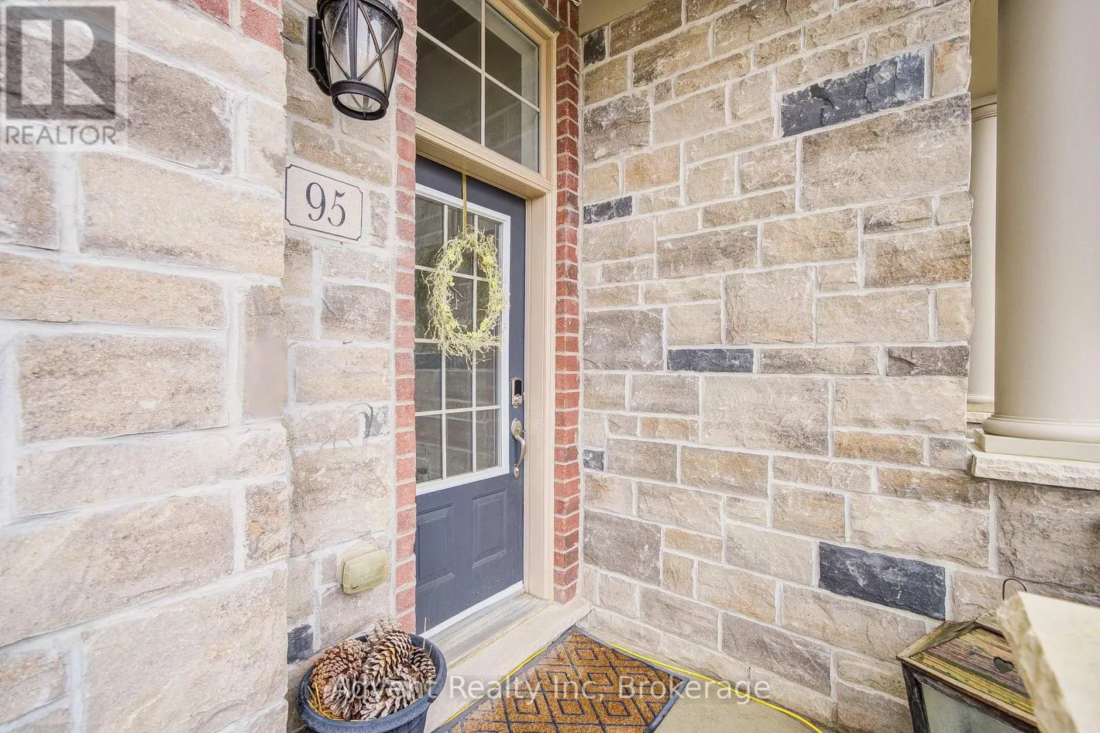 95 BEECHBOROUGH CRESCENT