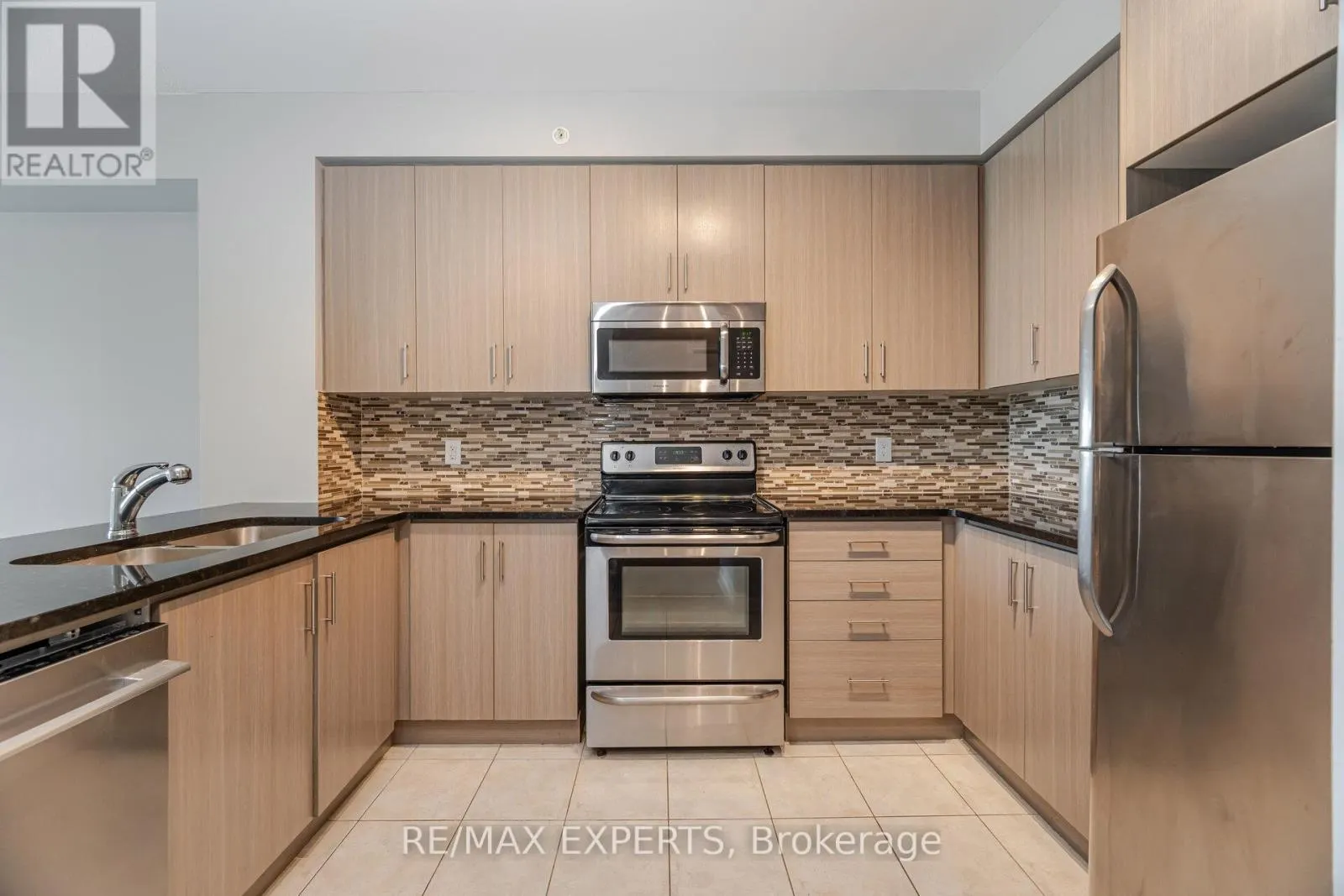 1103 - 9255 JANE STREET