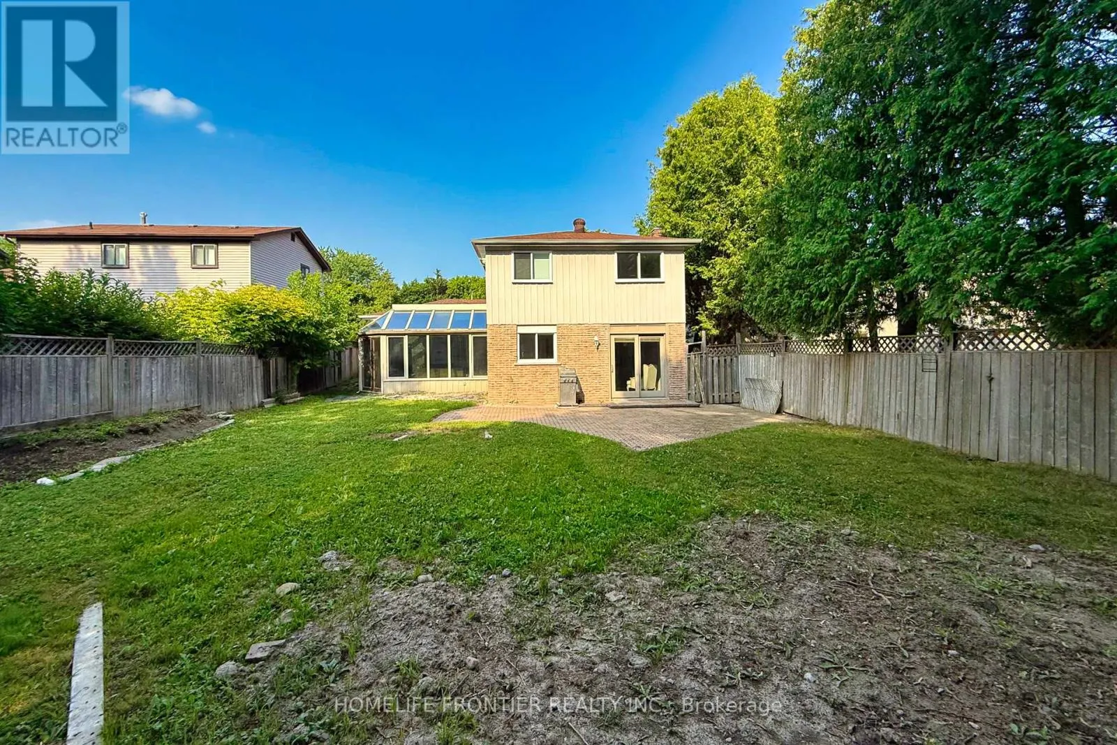 24 BRIGHTWAY CRESCENT