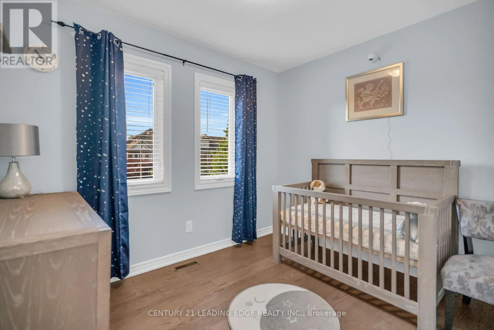 288 KIRKVALLEY CRESCENT