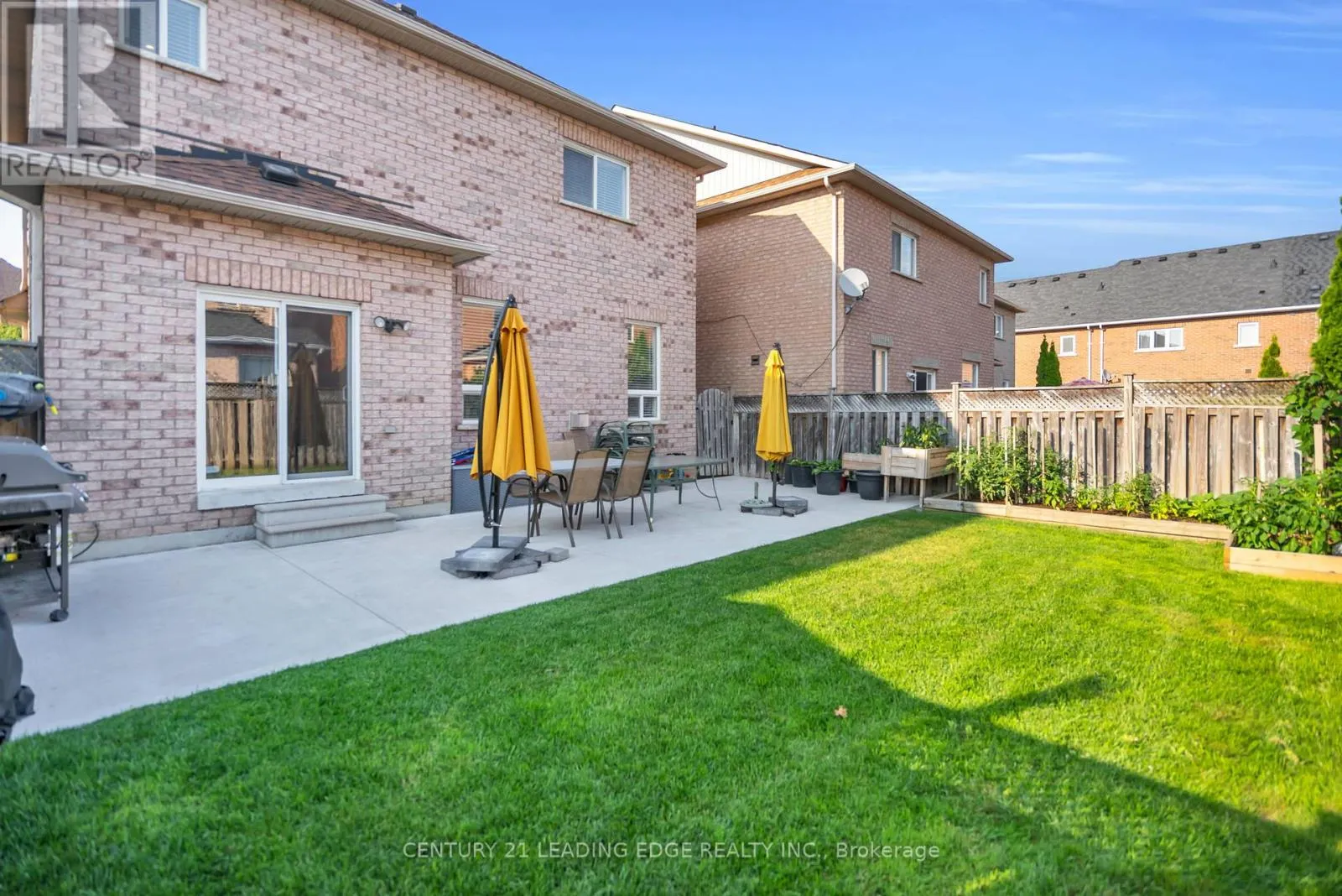 288 KIRKVALLEY CRESCENT