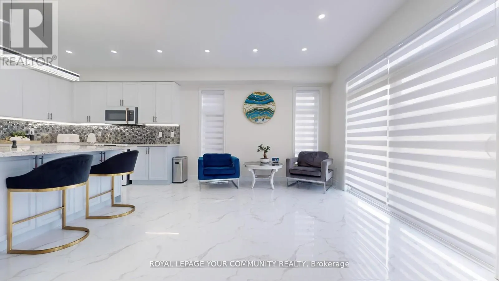 1072 WICKHAM ROAD