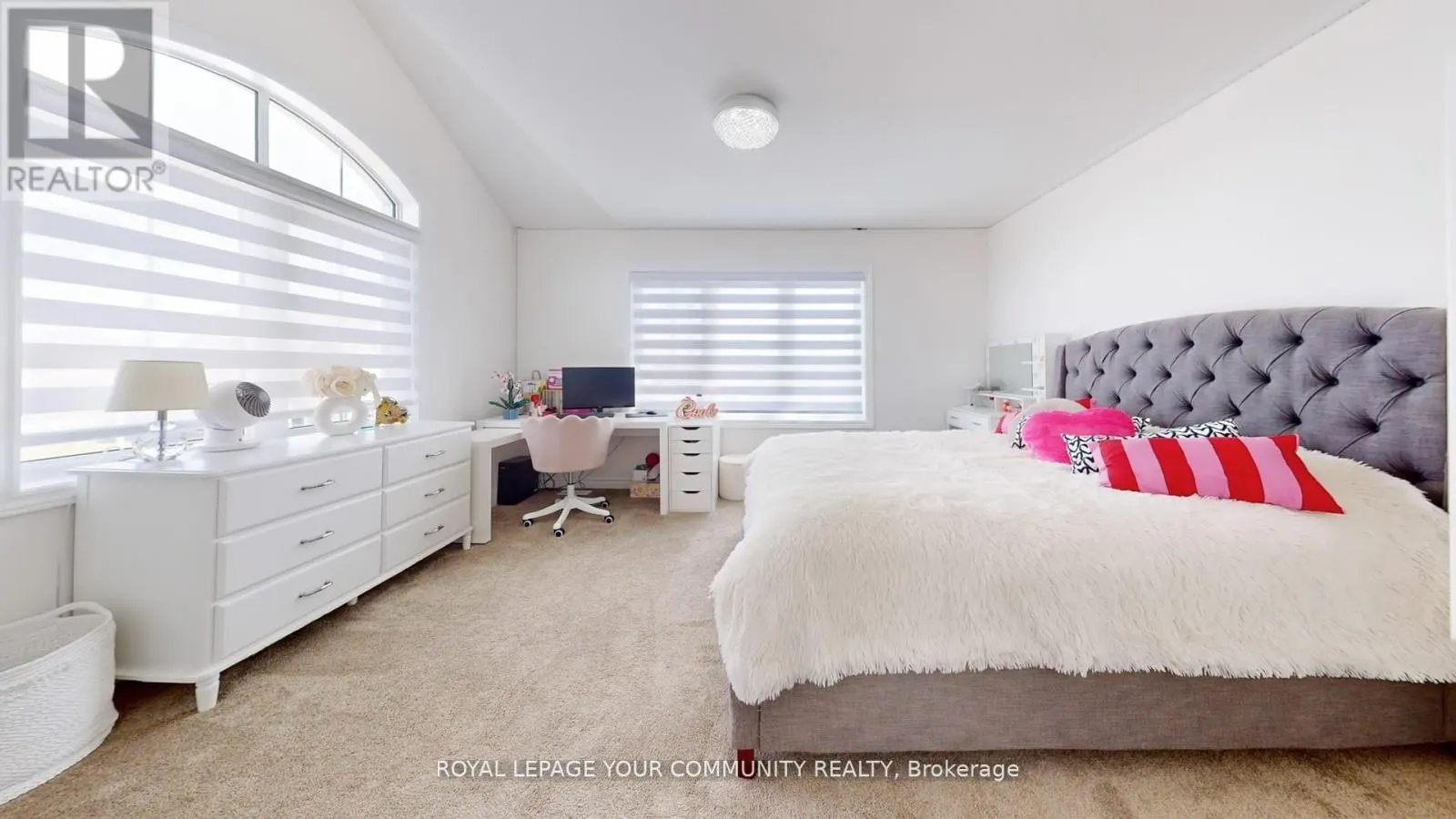 1072 WICKHAM ROAD