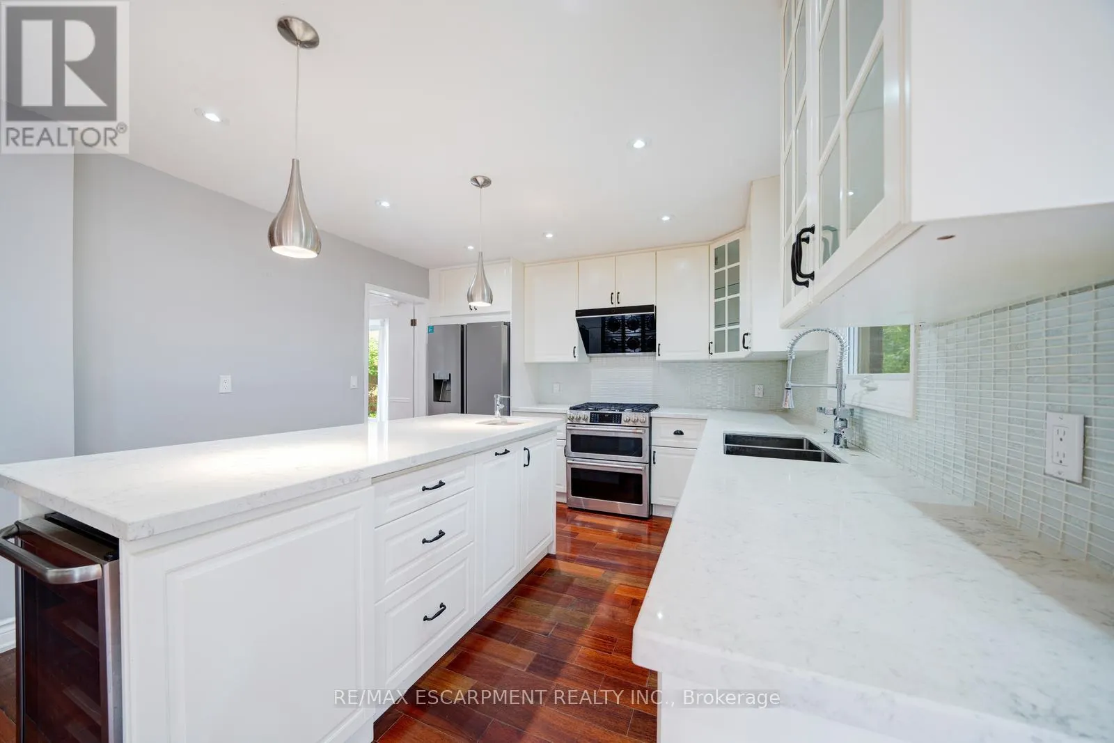 102 CRAWFORD ROSE DRIVE