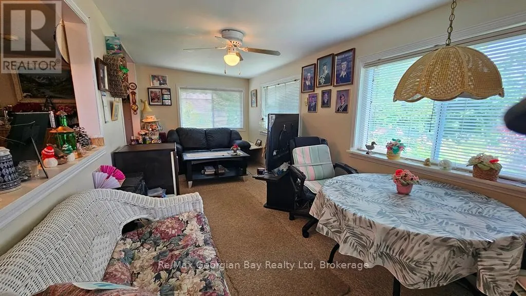 27 MIMOSA DRIVE