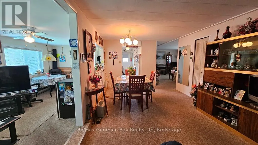 27 MIMOSA DRIVE