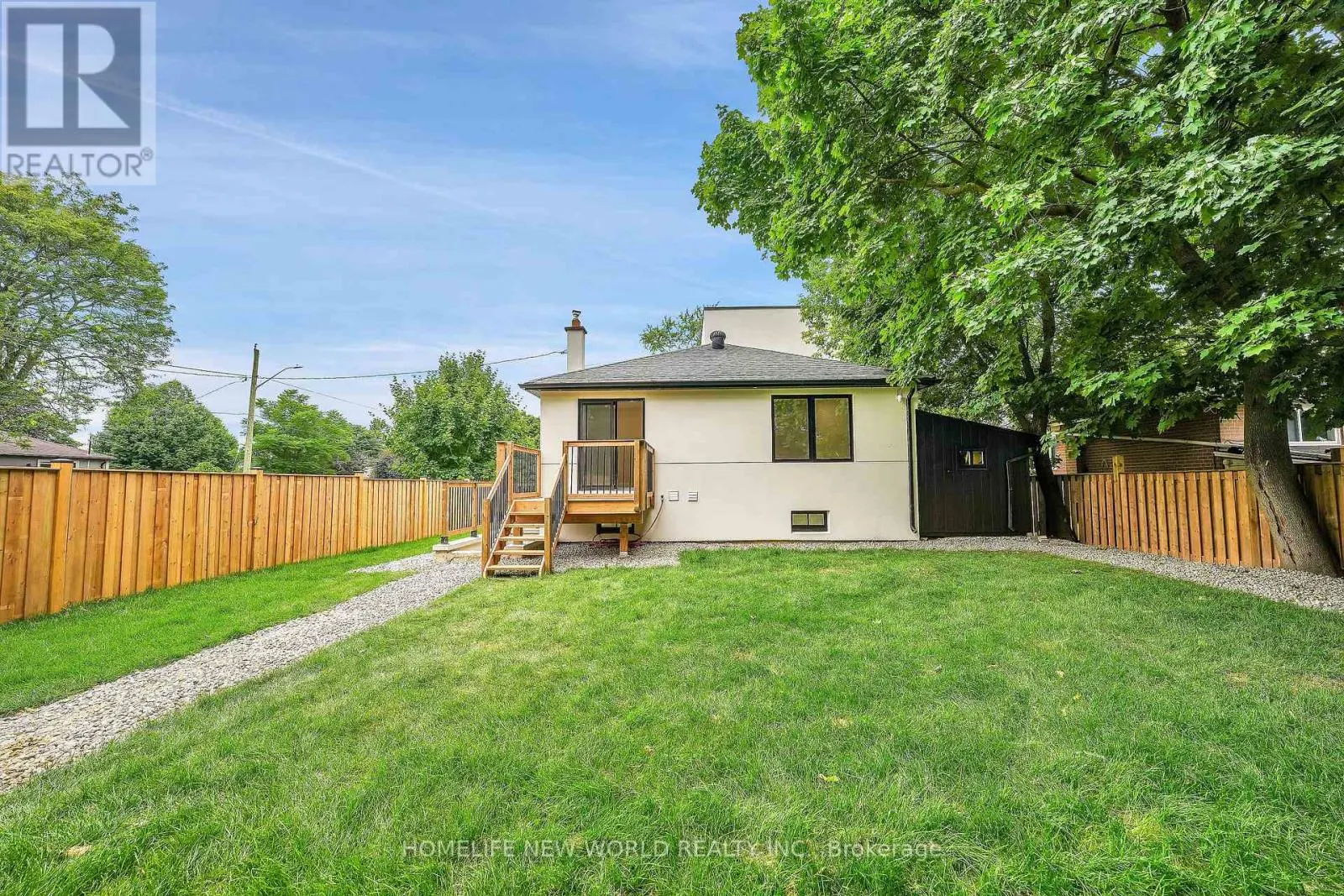 105 MURRAY DRIVE