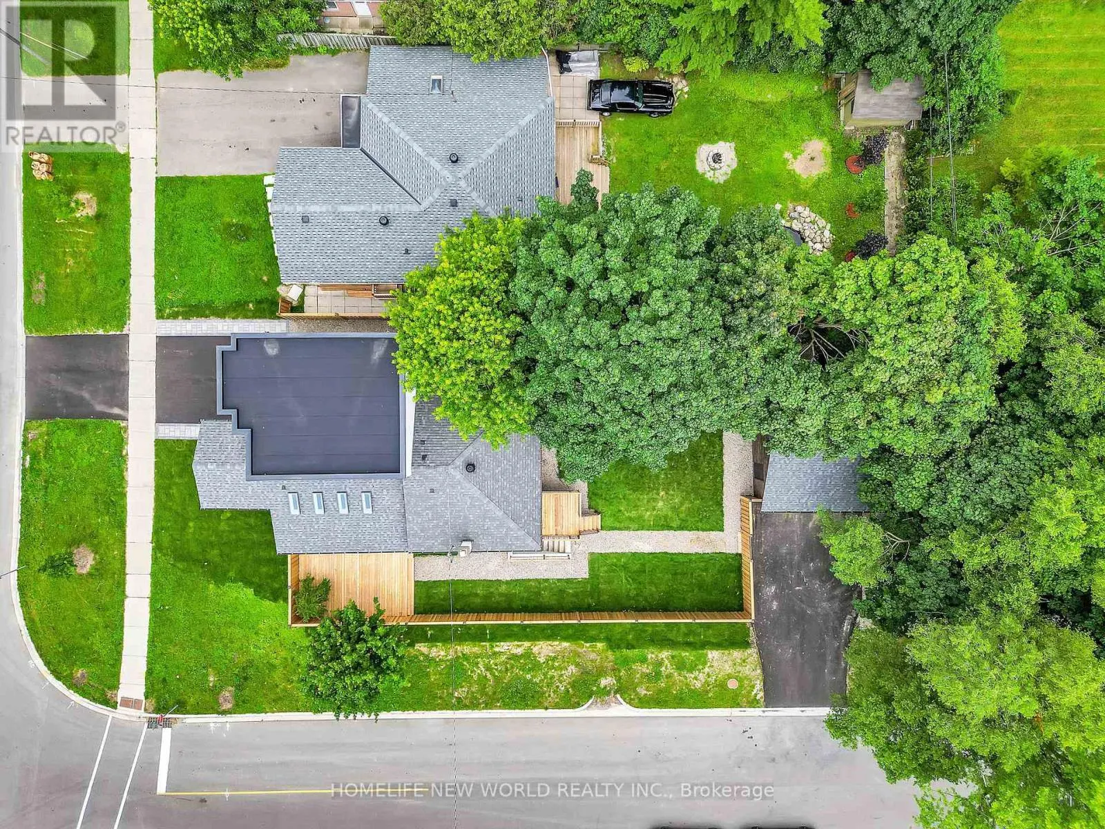 105 MURRAY DRIVE