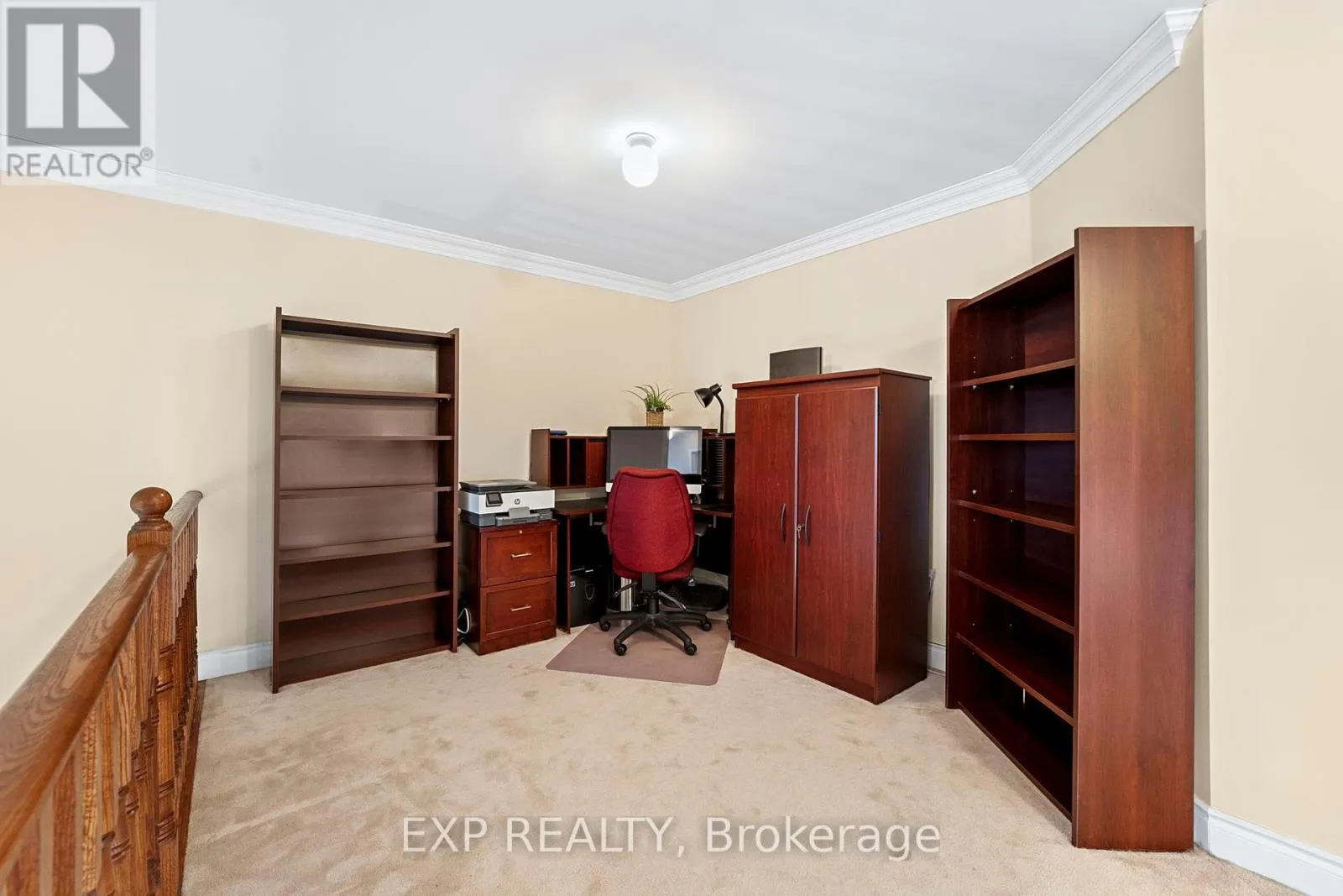 54 STONECLIFFE CRESCENT