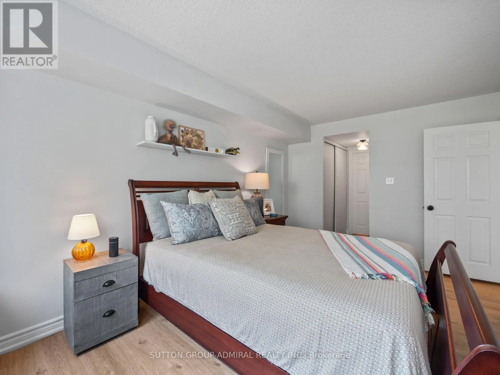 204 - 270 DAVIS DRIVE