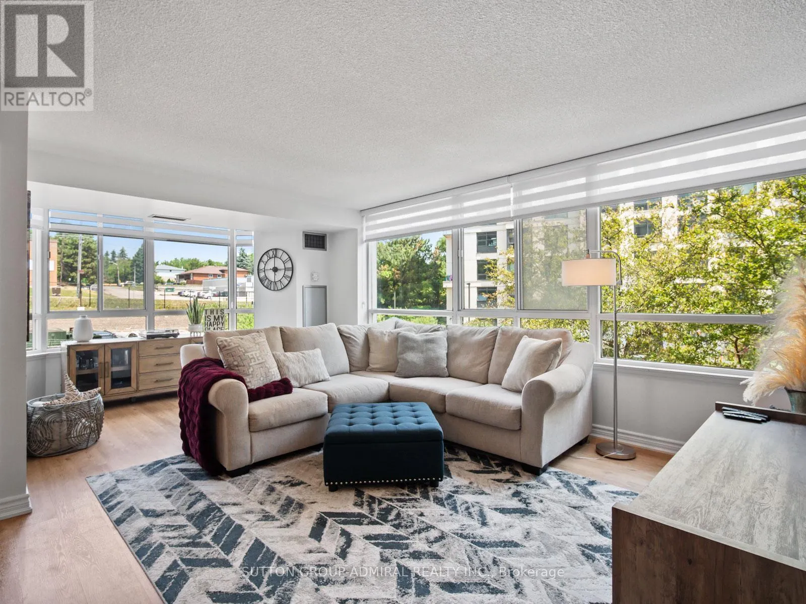 204 - 270 DAVIS DRIVE