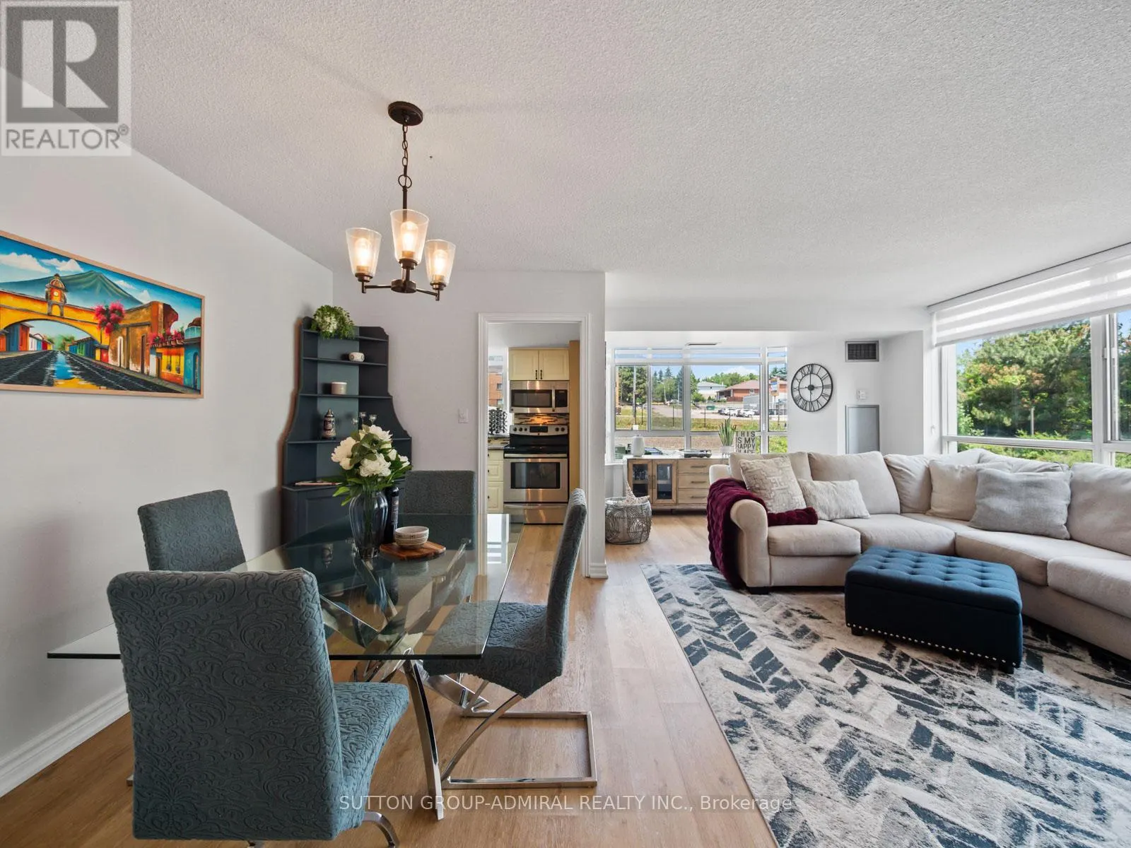 204 - 270 DAVIS DRIVE