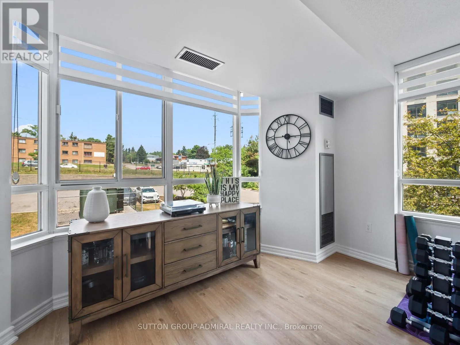 204 - 270 DAVIS DRIVE