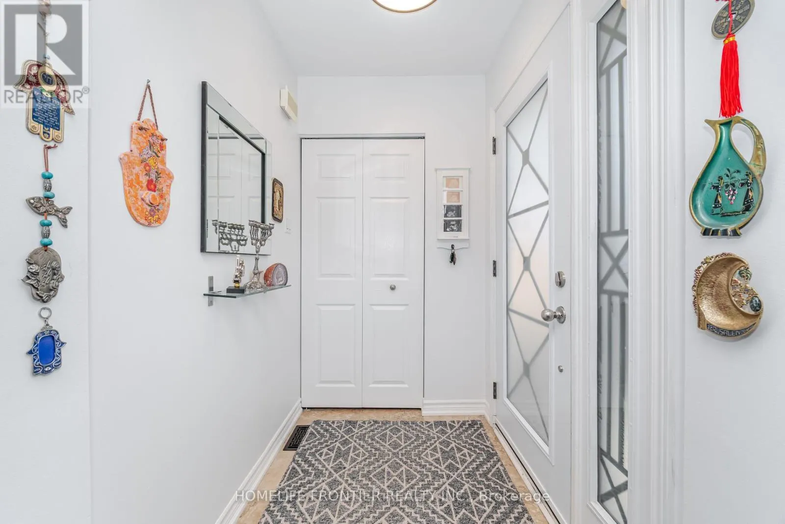 1 DENAVA GATE