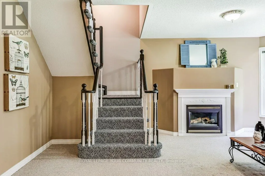 735 MADELINE HEIGHTS