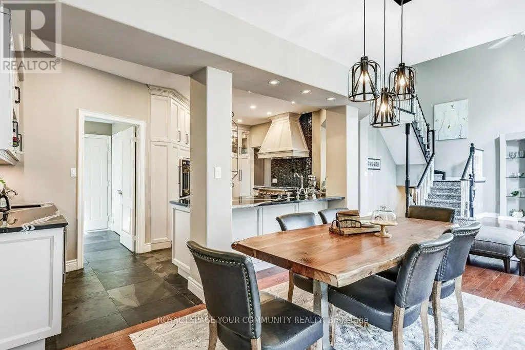 735 MADELINE HEIGHTS