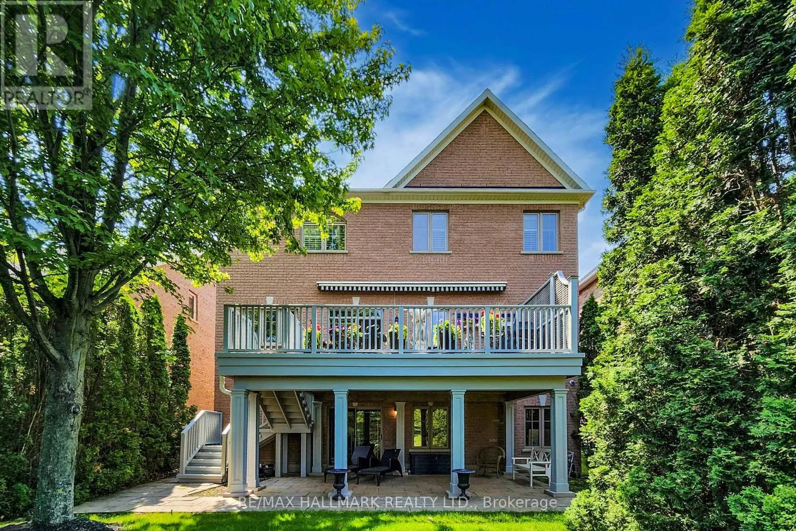 27 EMERALD HEIGHTS DRIVE