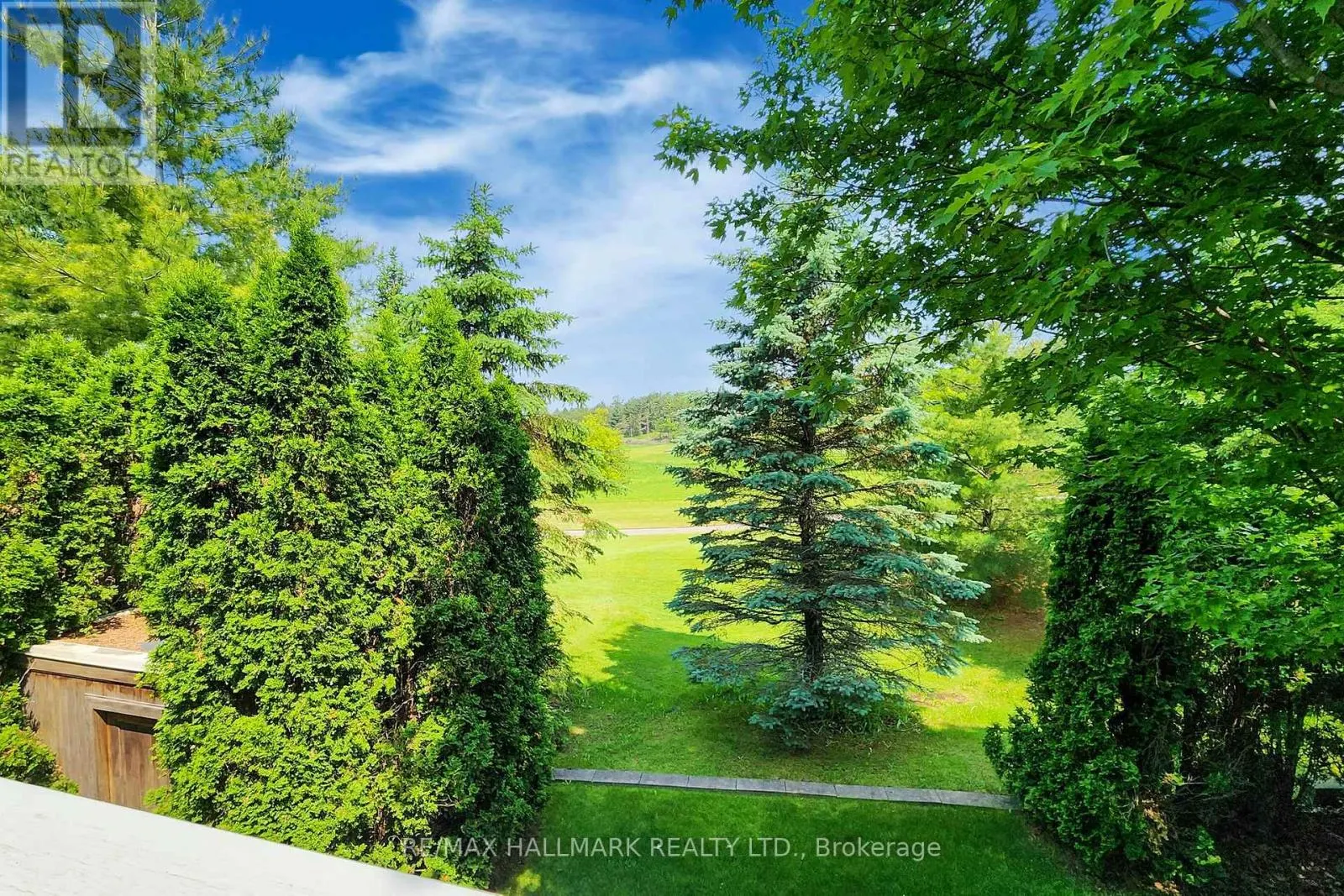 27 EMERALD HEIGHTS DRIVE