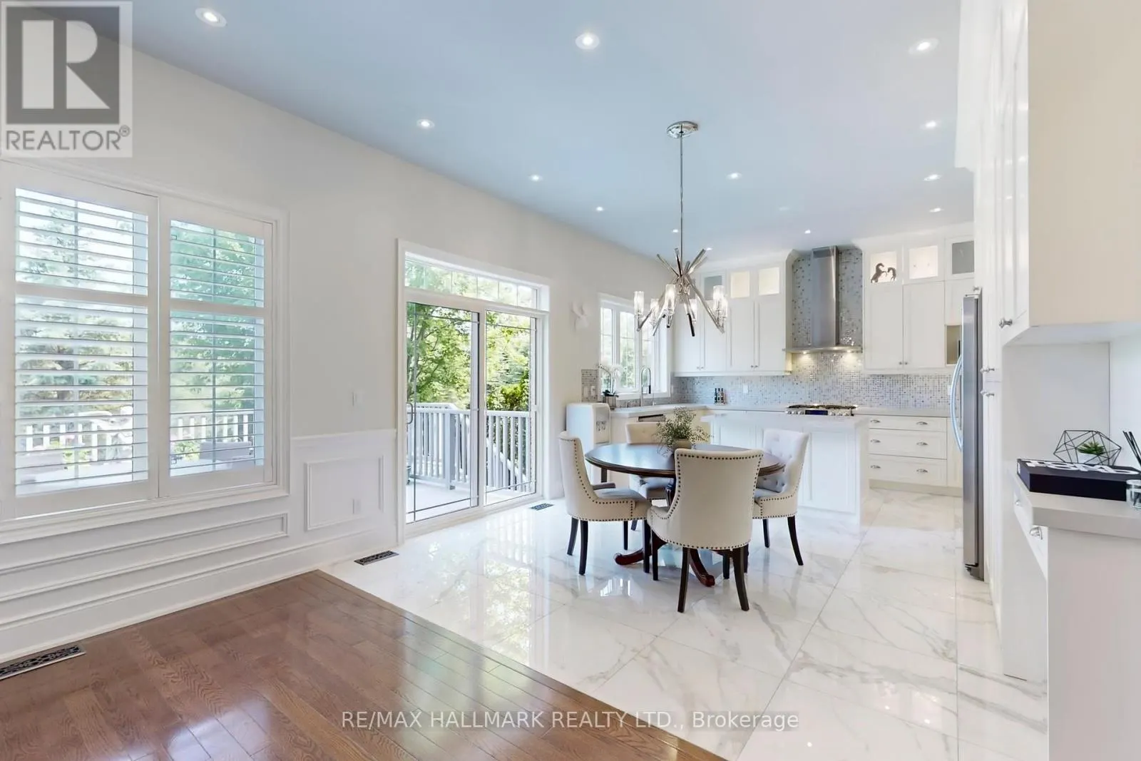 27 EMERALD HEIGHTS DRIVE
