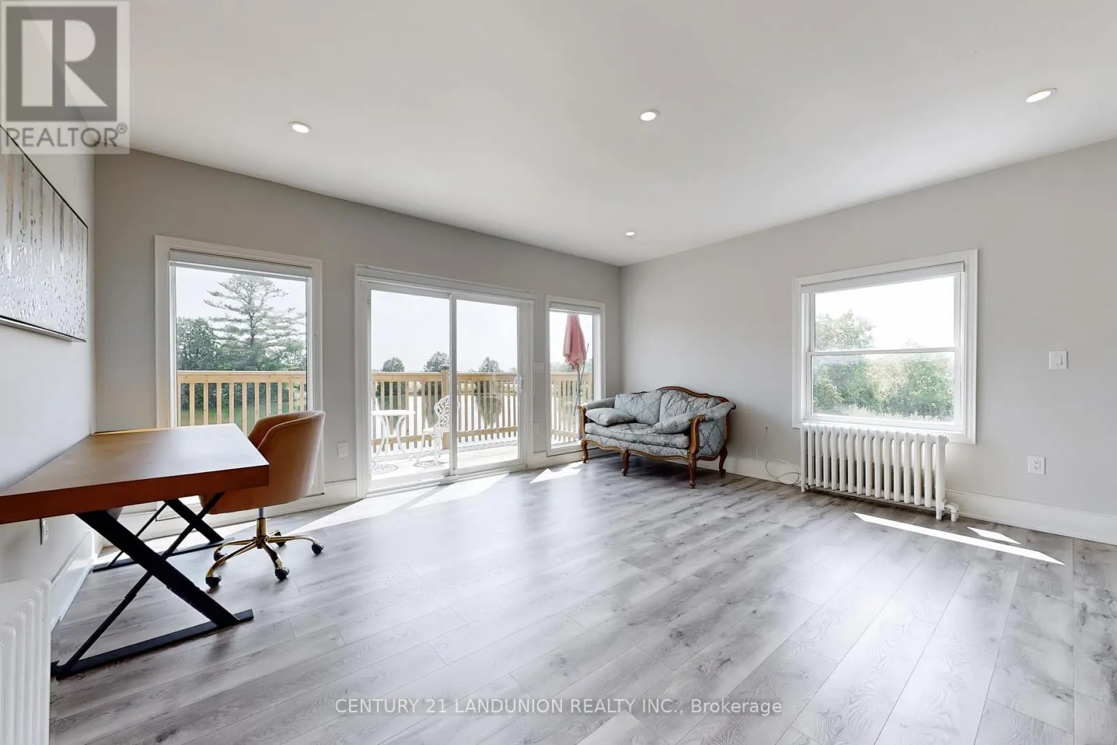 13291 WARDEN ACRES E