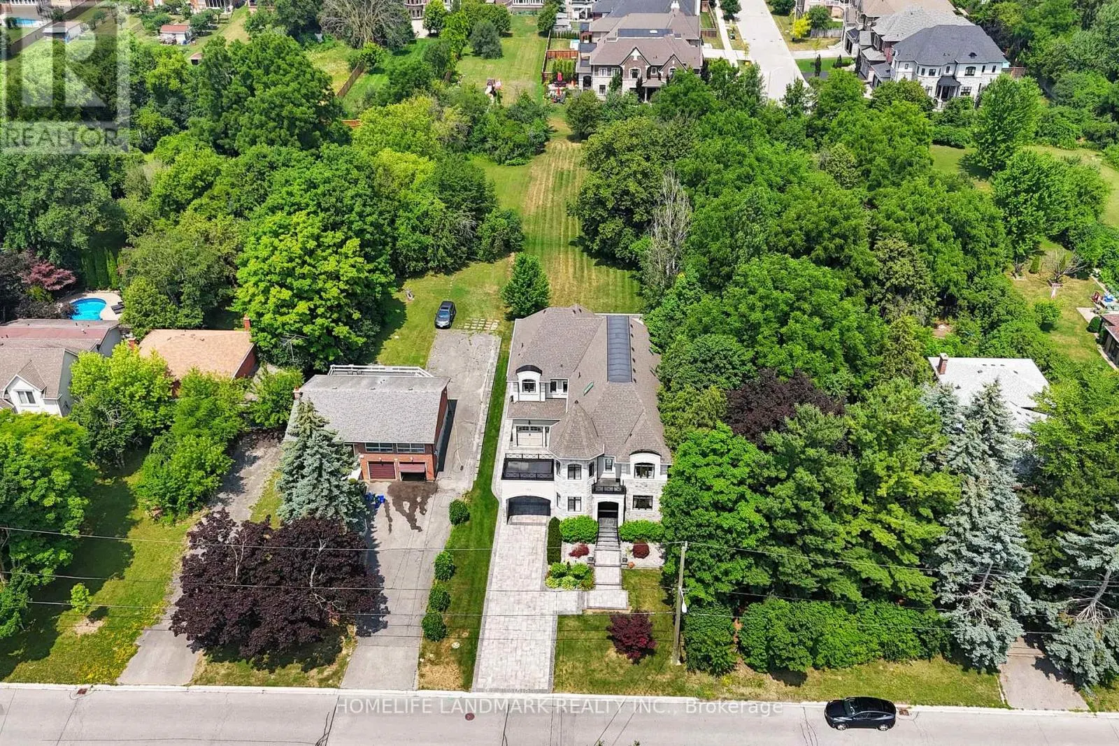 132 PEMBERTON ROAD