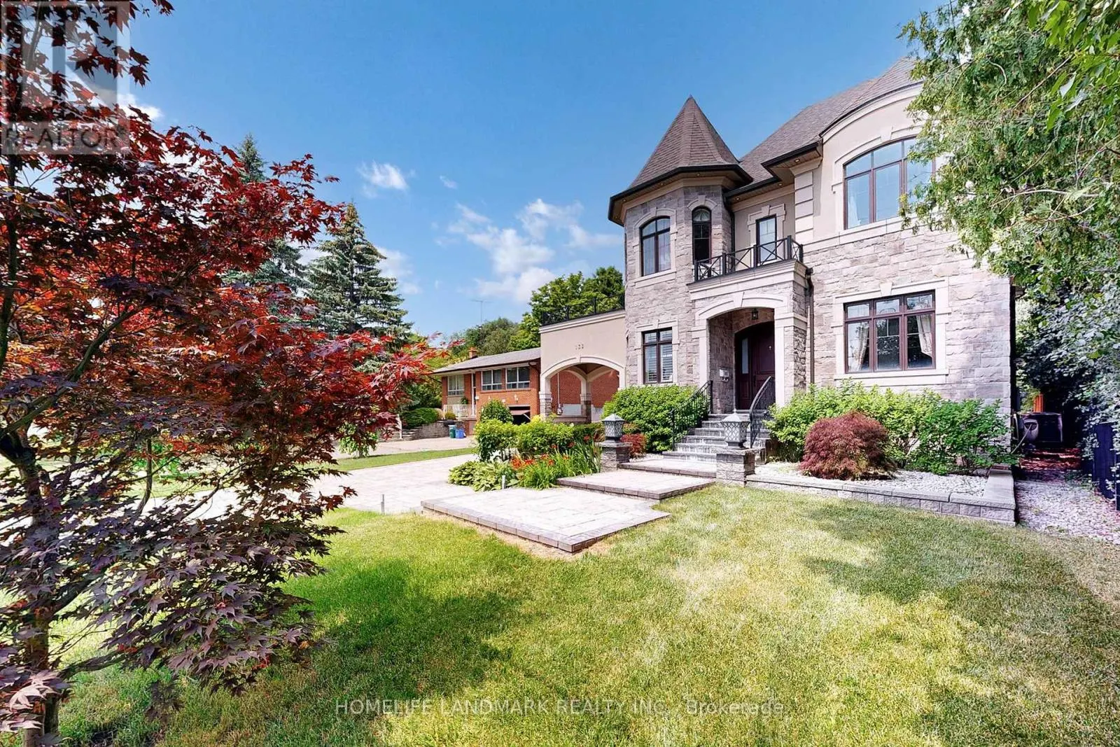 132 PEMBERTON ROAD