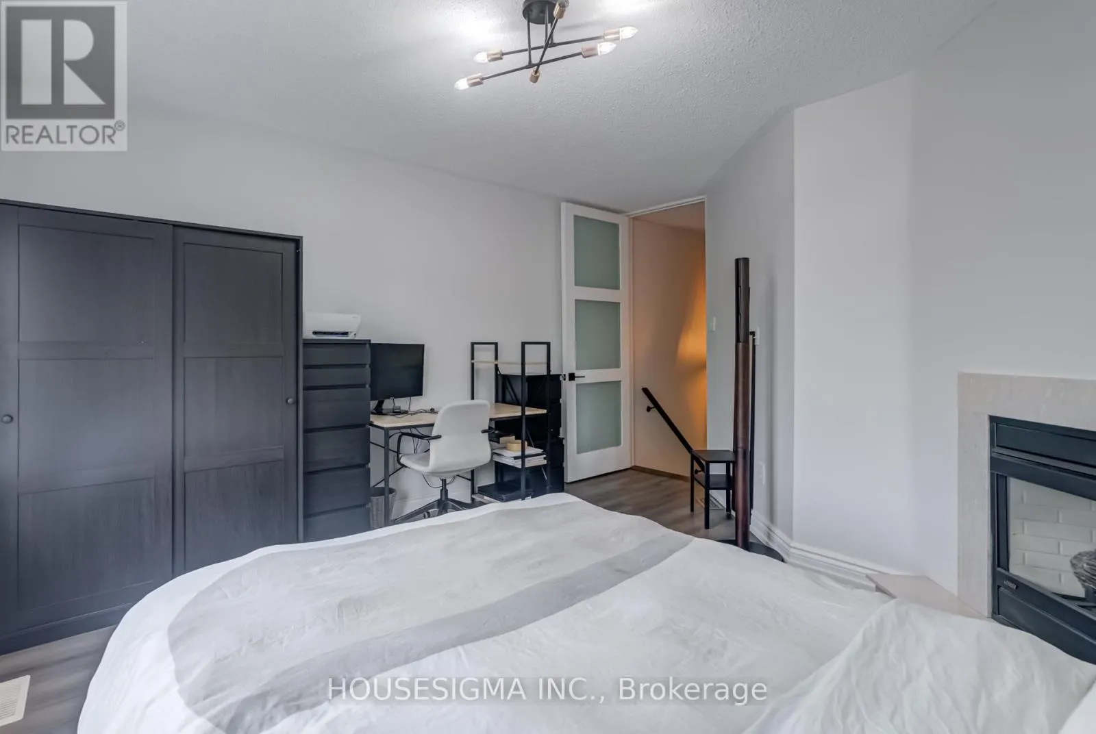 102 MILLOY PLACE