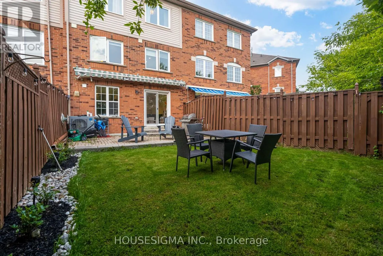 102 MILLOY PLACE