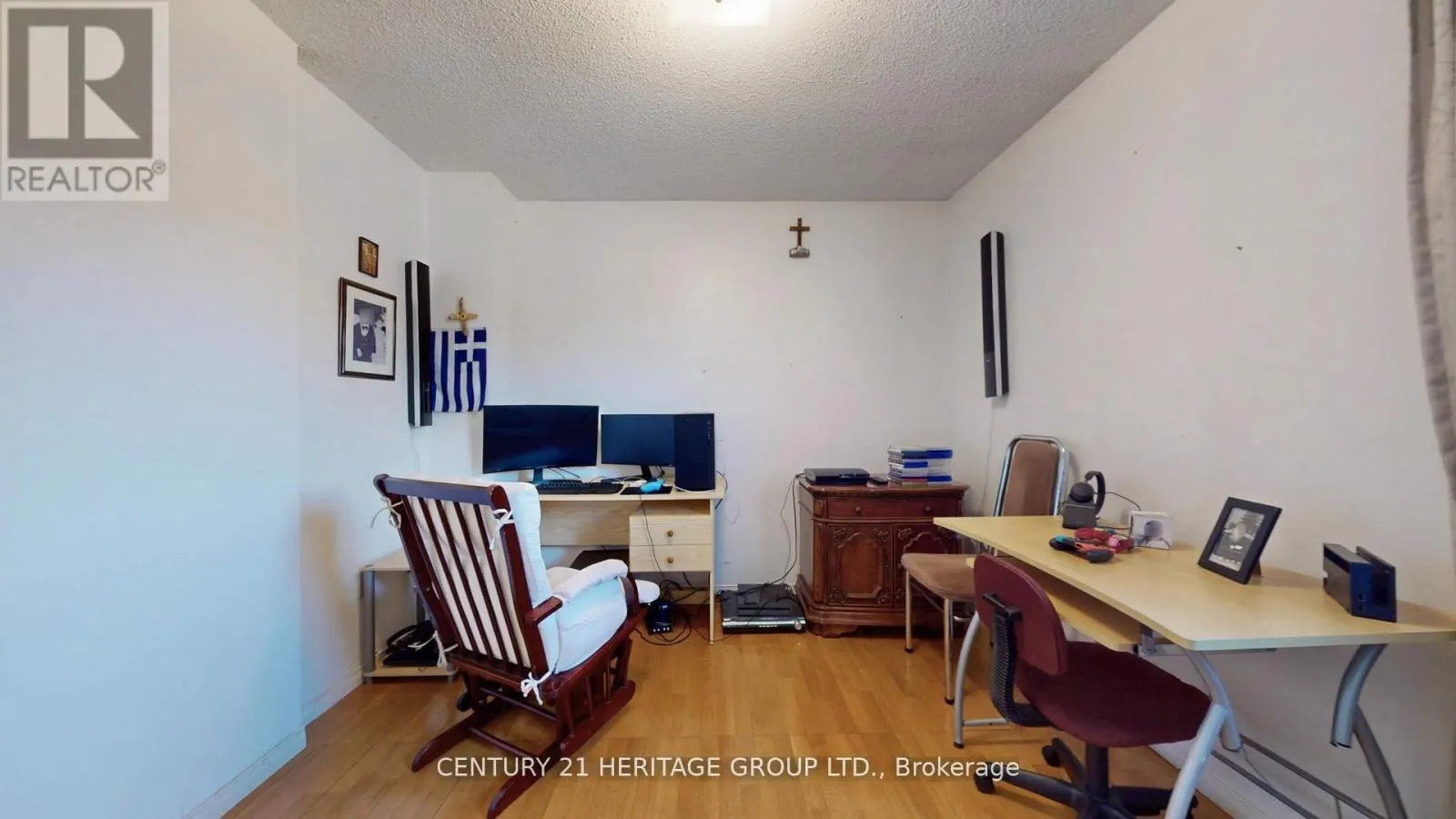 277 ROSEDALE HEIGHTS DRIVE