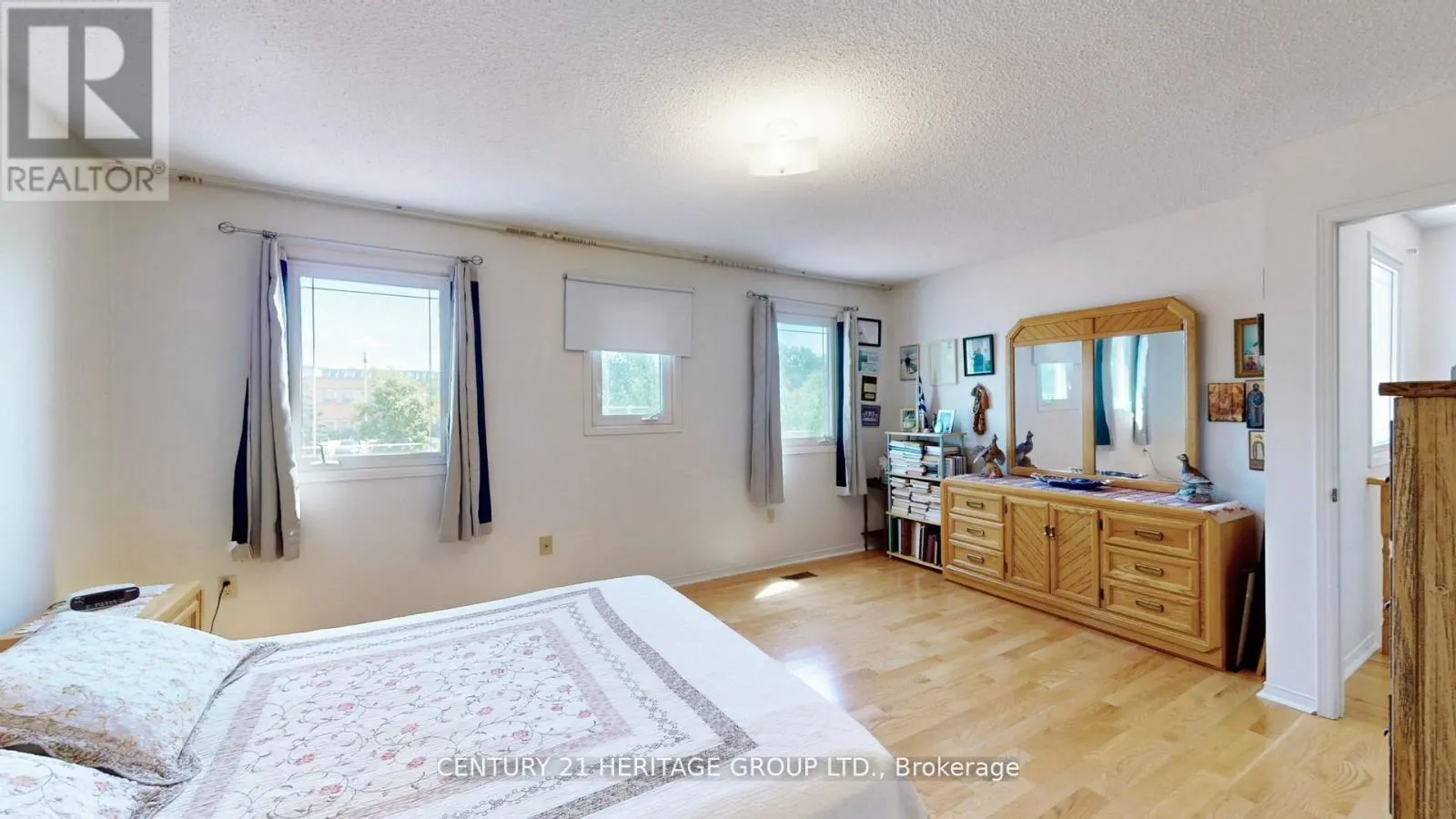 277 ROSEDALE HEIGHTS DRIVE