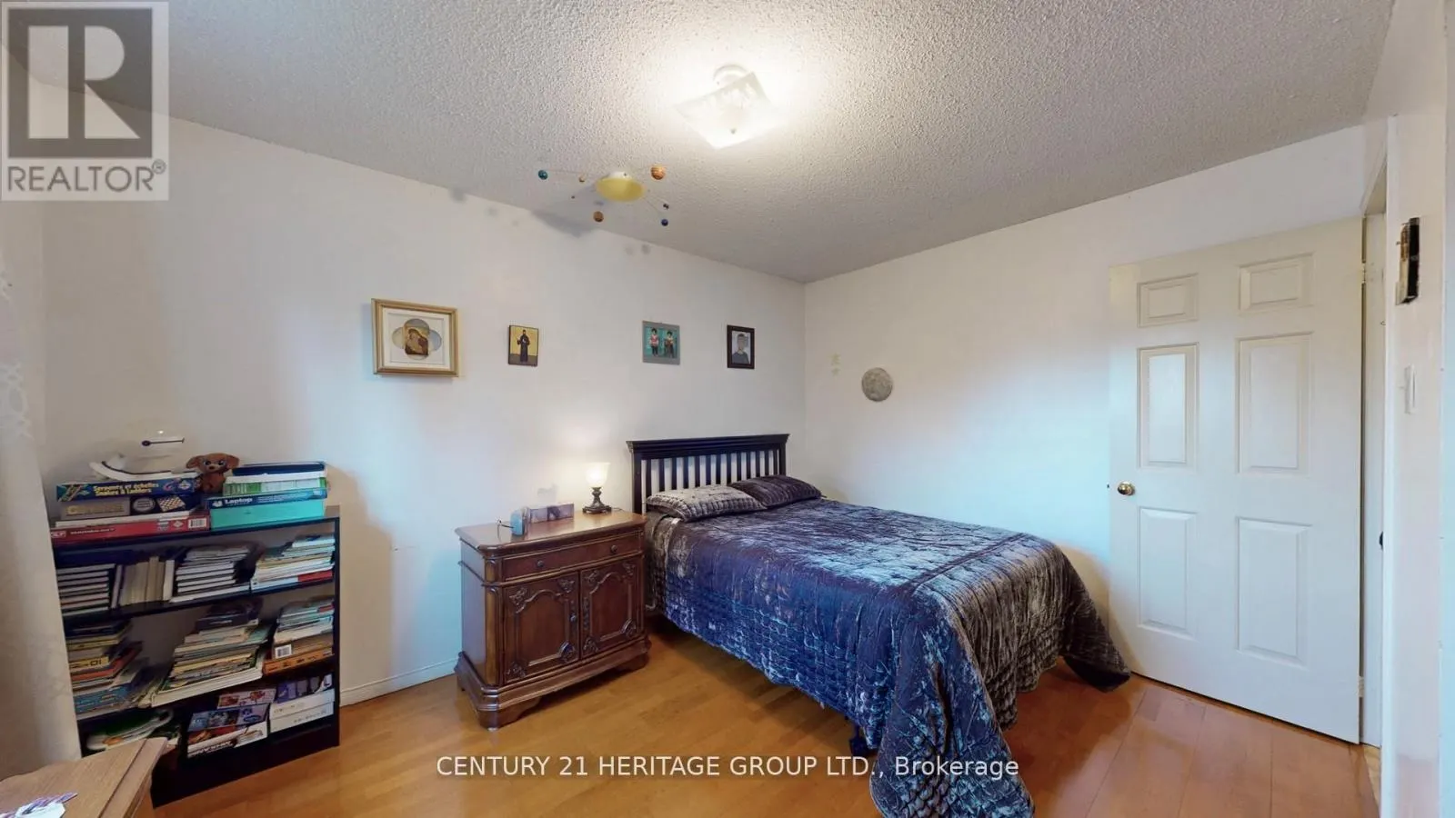 277 ROSEDALE HEIGHTS DRIVE