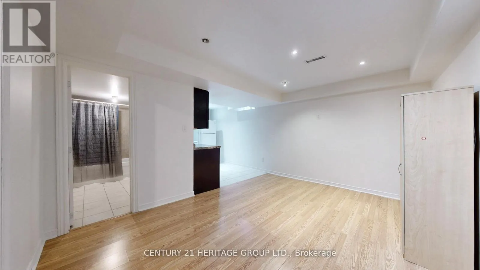 277 ROSEDALE HEIGHTS DRIVE