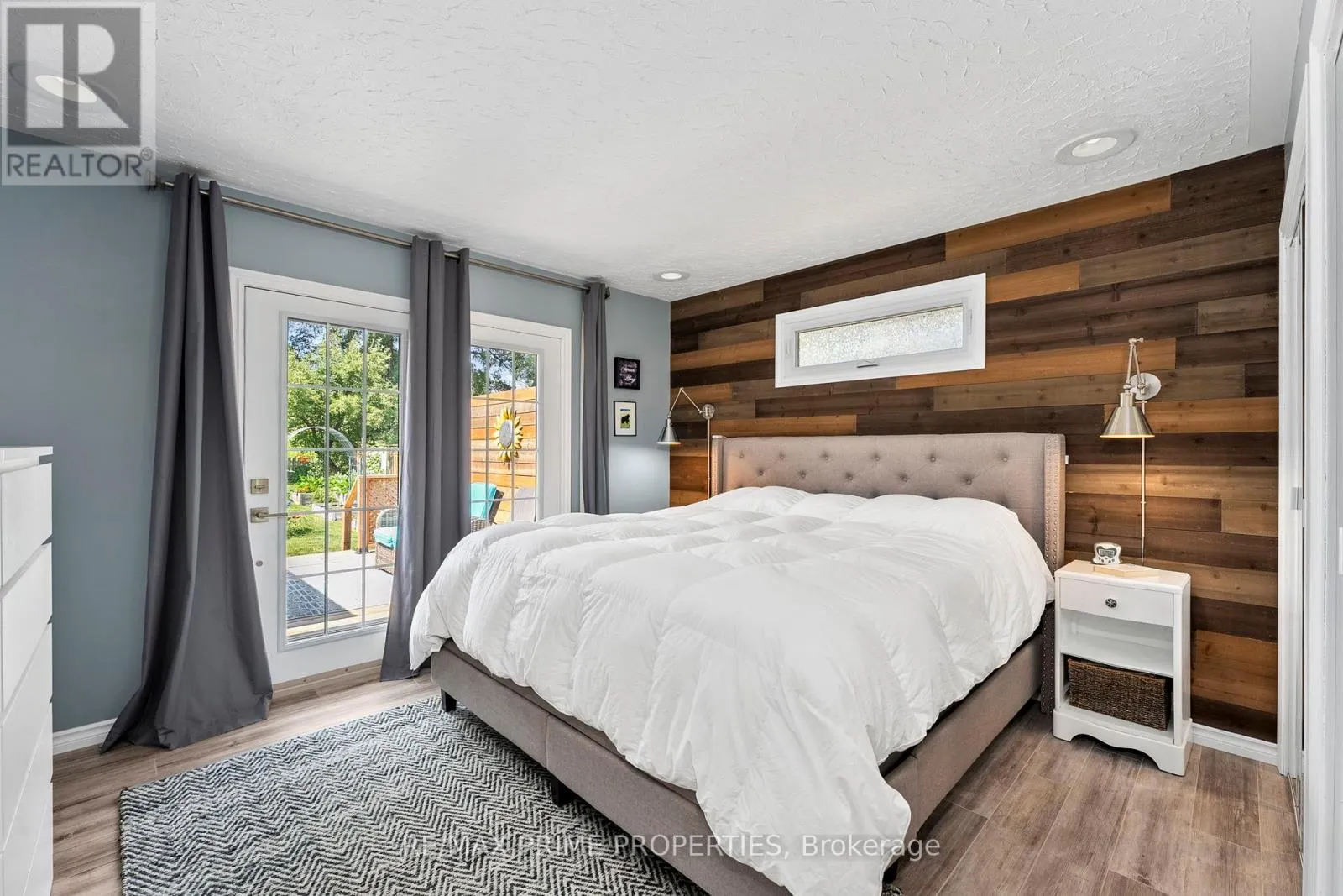 292 ZEPHYR ROAD